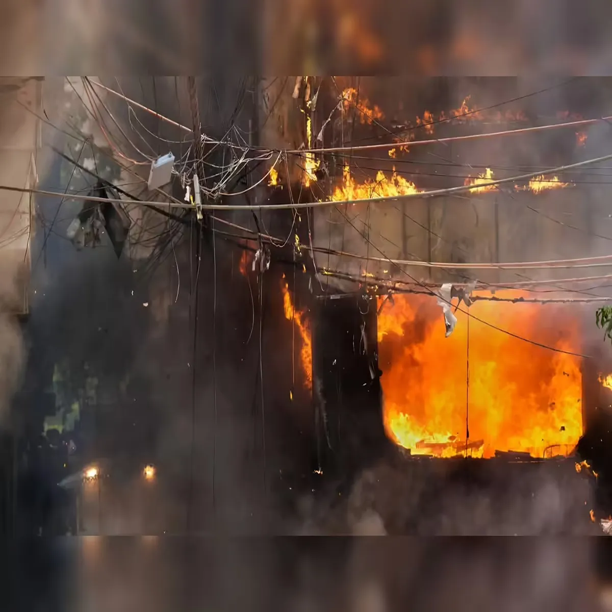 Firefighters delhi fire service faces manpower