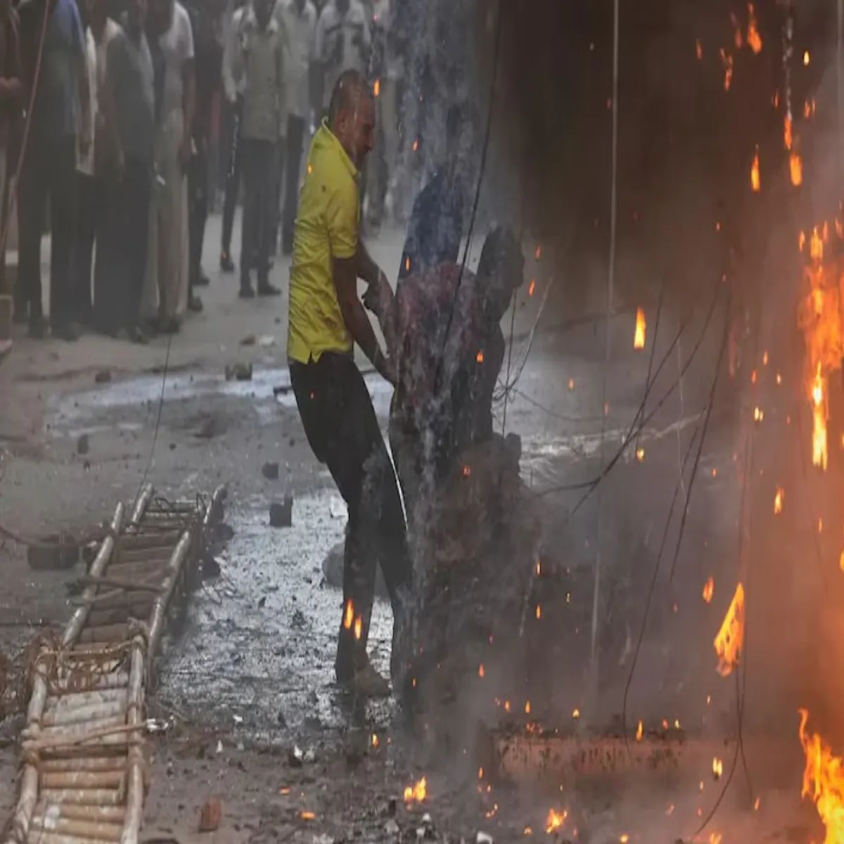 Hotel fire tragedy survivor escape highlights