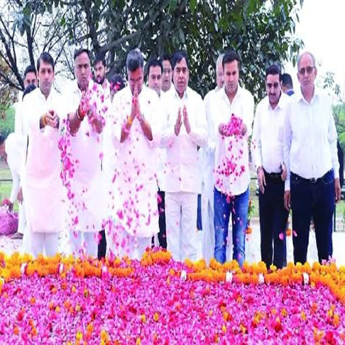 Tribute delhi leaders remember former chief