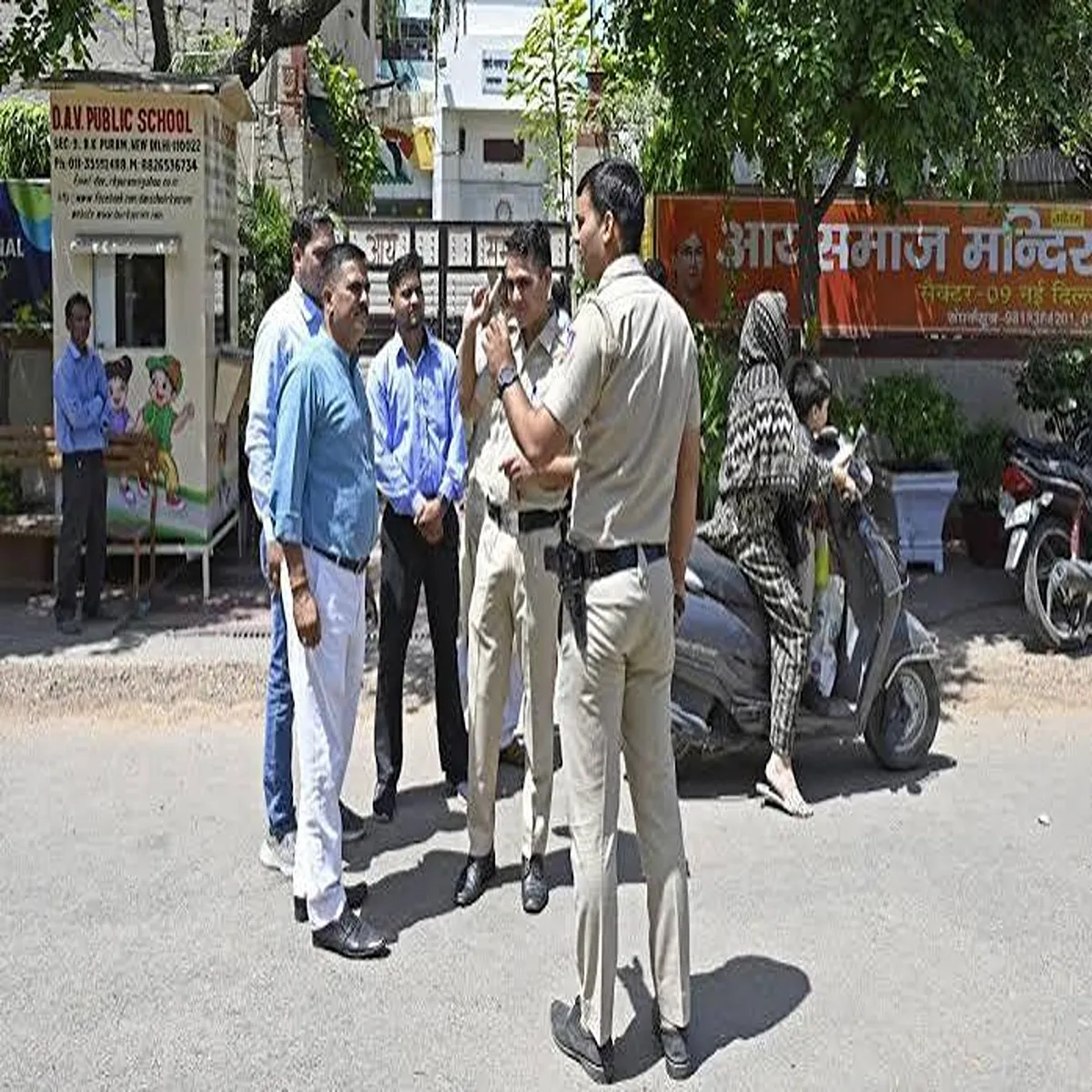 Drug crackdown delhi police conduct massive