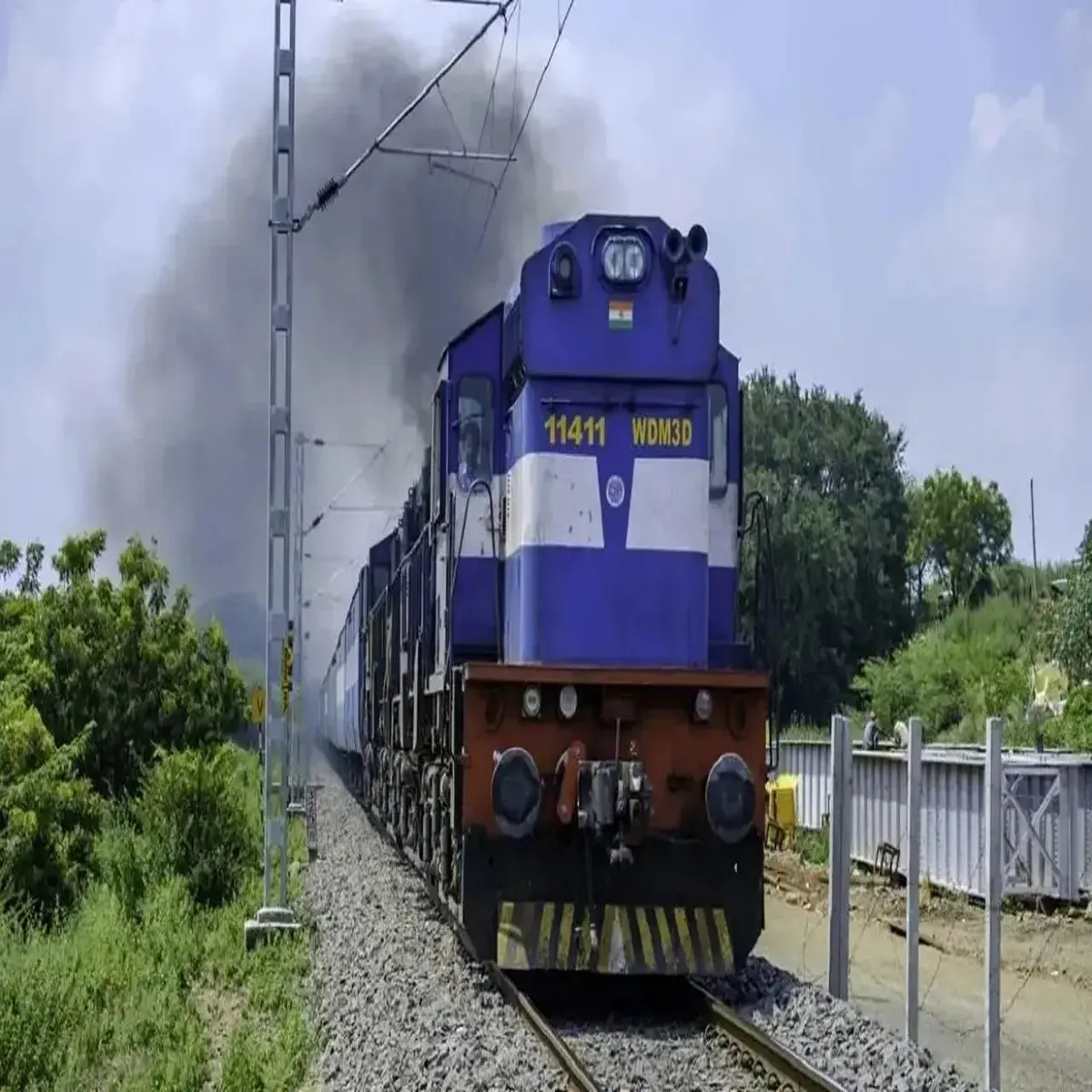 Railway connectivity direct pune shirdi train