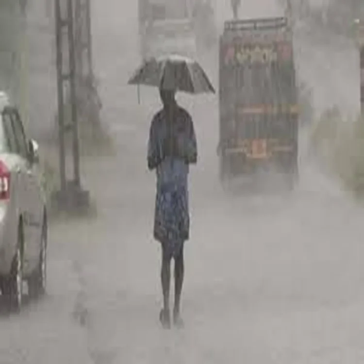 Heavy rain alert tamil nadu disruptions