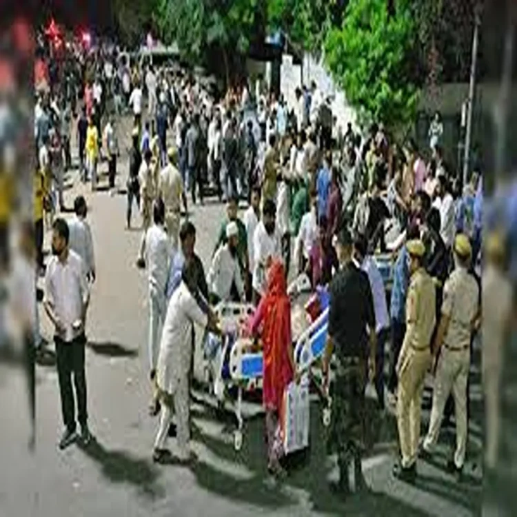 Hospital fire muzaffarpur hospital blaze lives