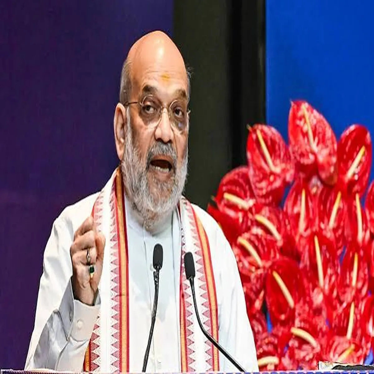 Hul diwas amit shah pays tribute
