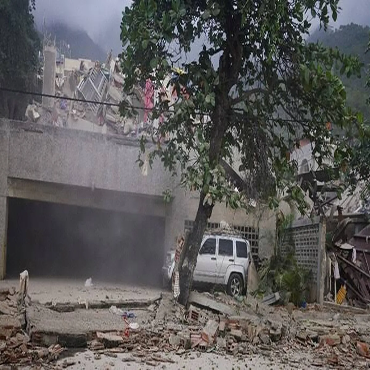 Earthquake india offers support after deadly