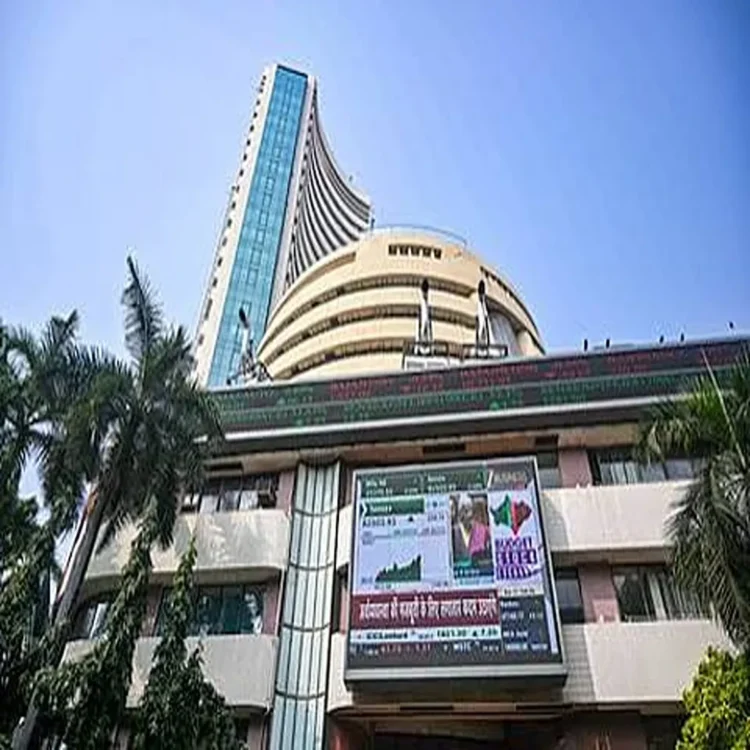 Indian markets reverse early gains