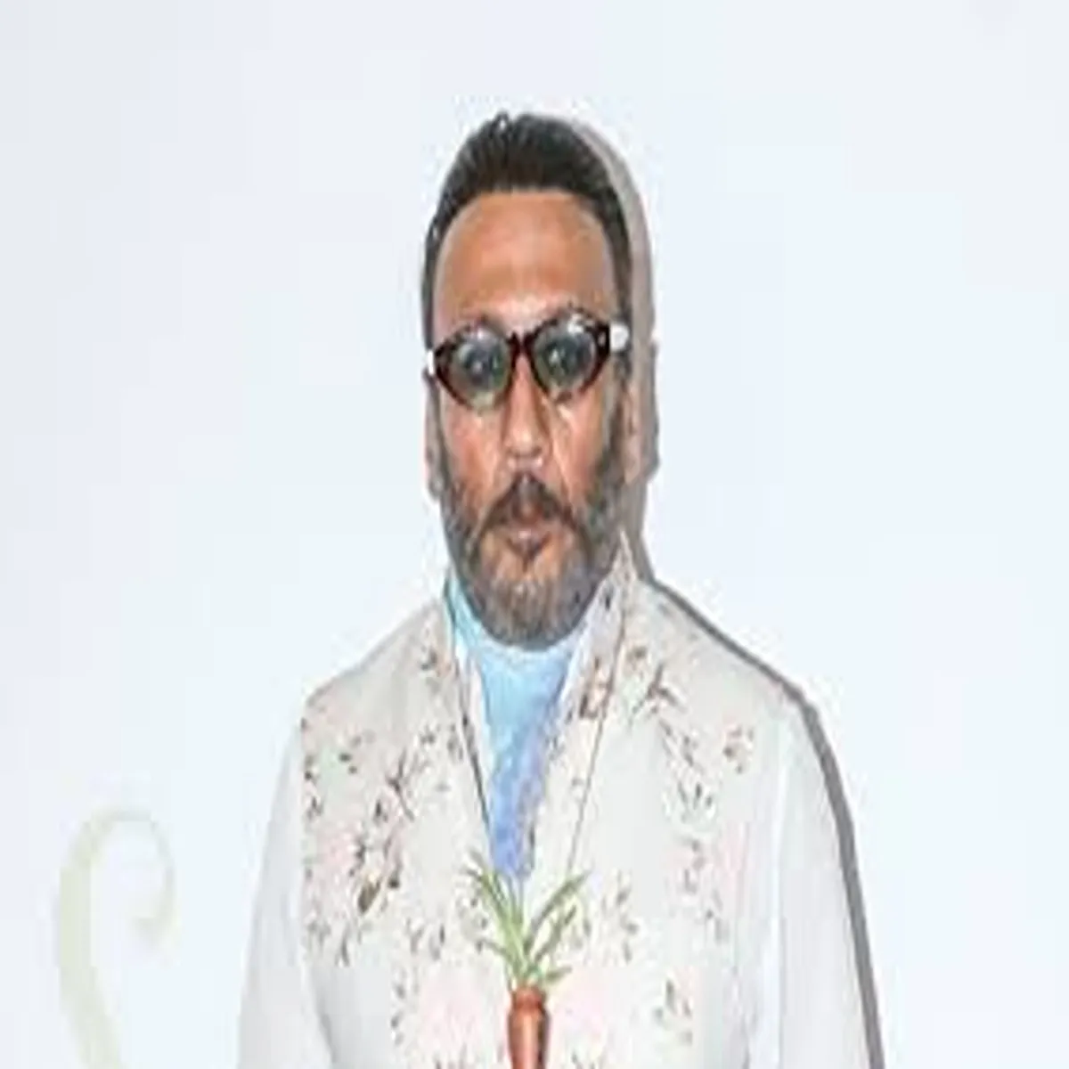 Cinemalegacy jackie shroff remembers nargis her
