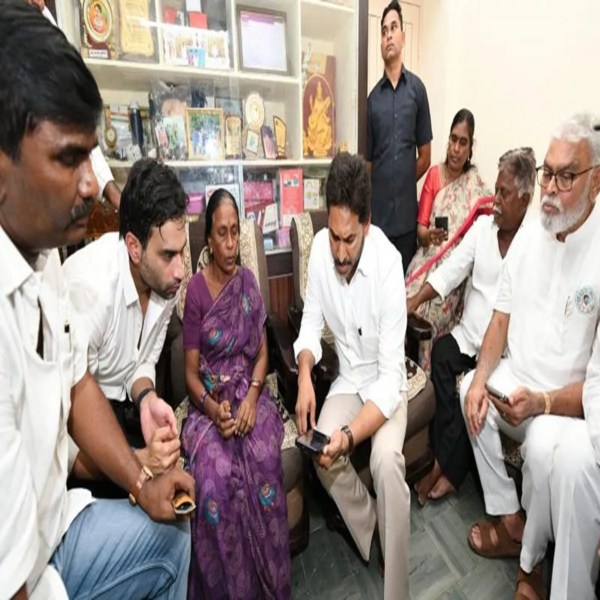 Custodialdeath jagan seeks independent probe into