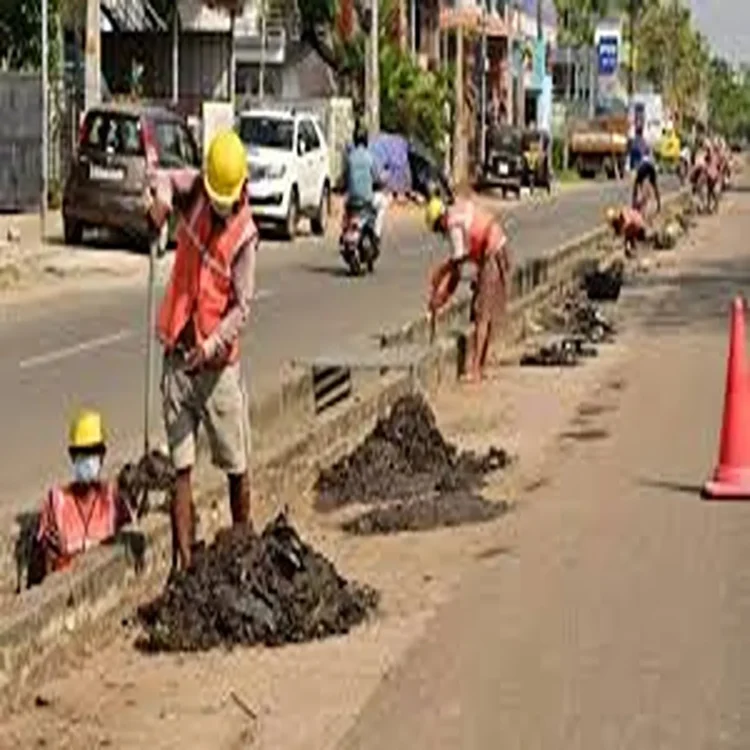 Monsoon preparedness delhi drainage cleanup