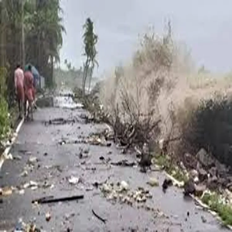 Monsoon red alerts northern kerala
