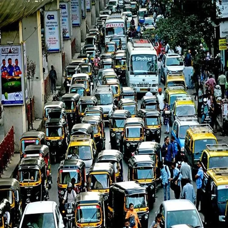 Mumbai best workers strike disrupts commute