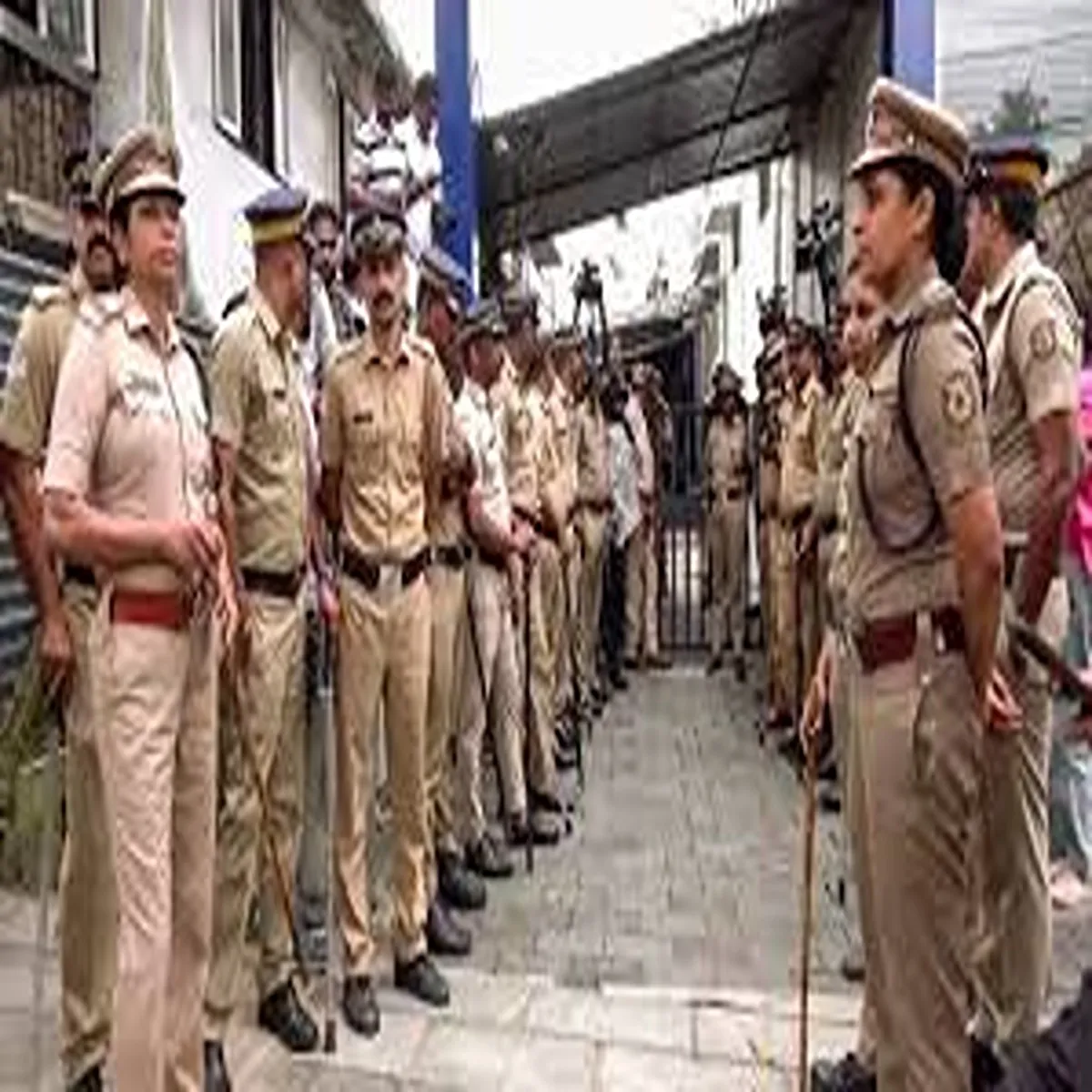 Organ trafficking probe conducts raids across