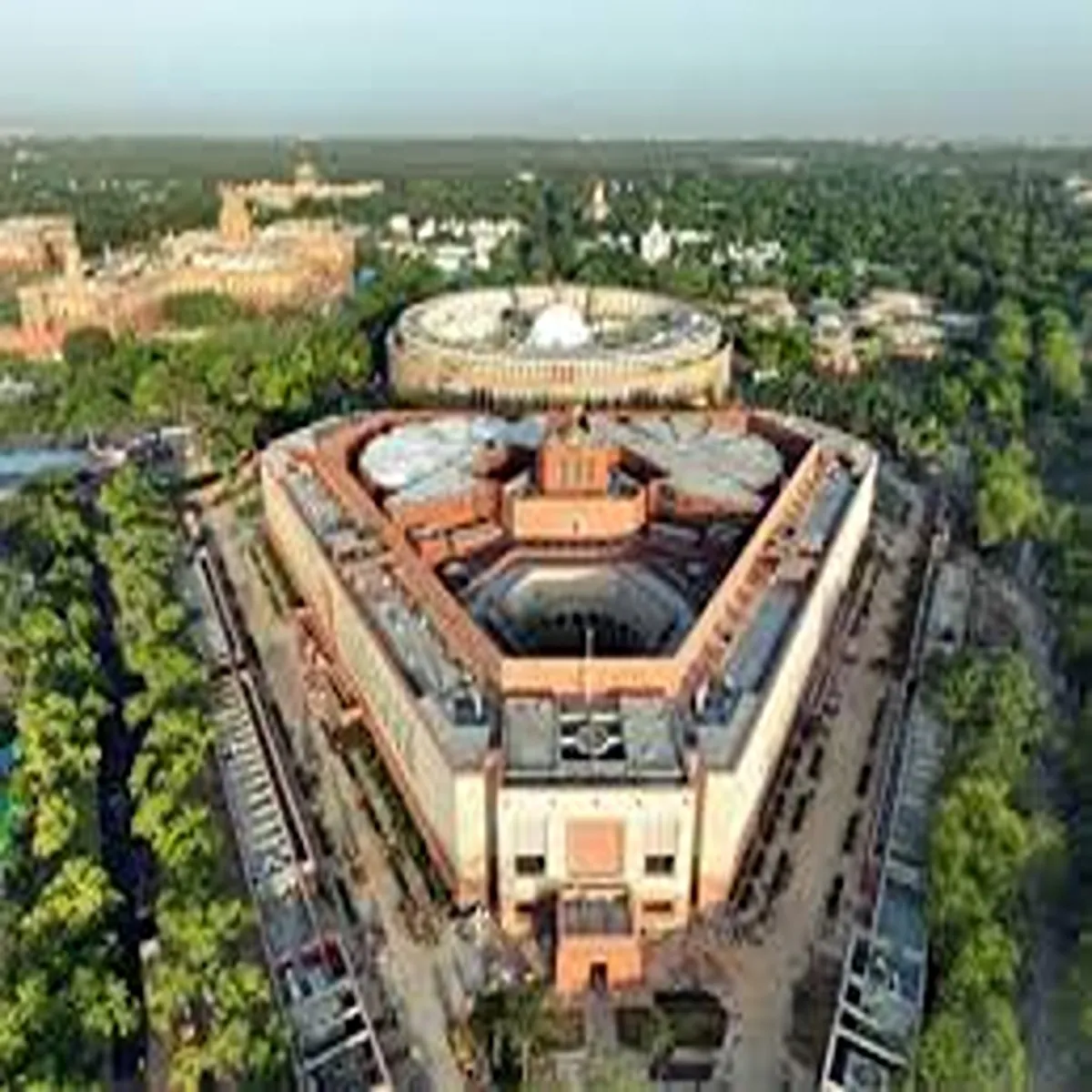 Parliament key committees review skill development