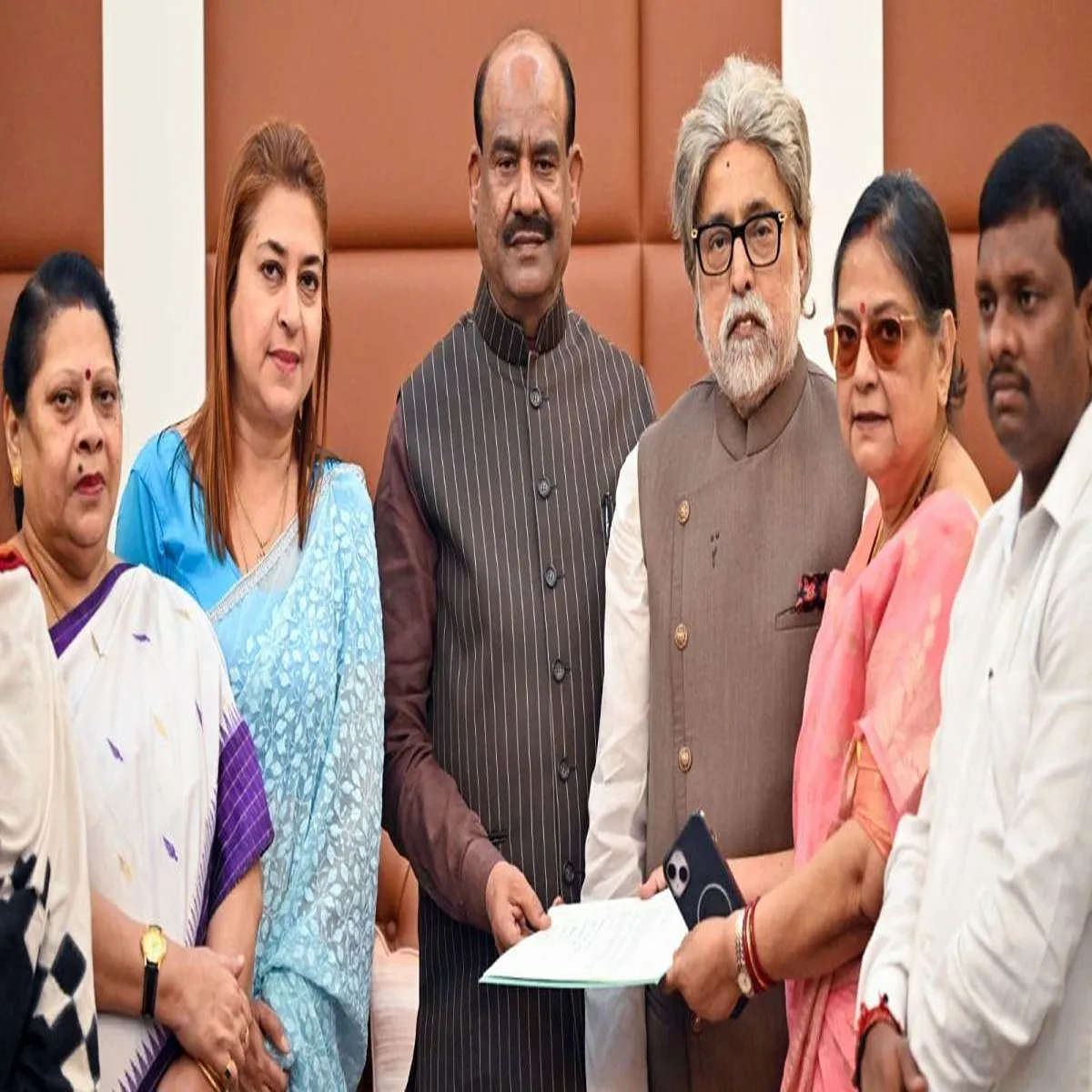 Parliament lok sabha speaker reviews status