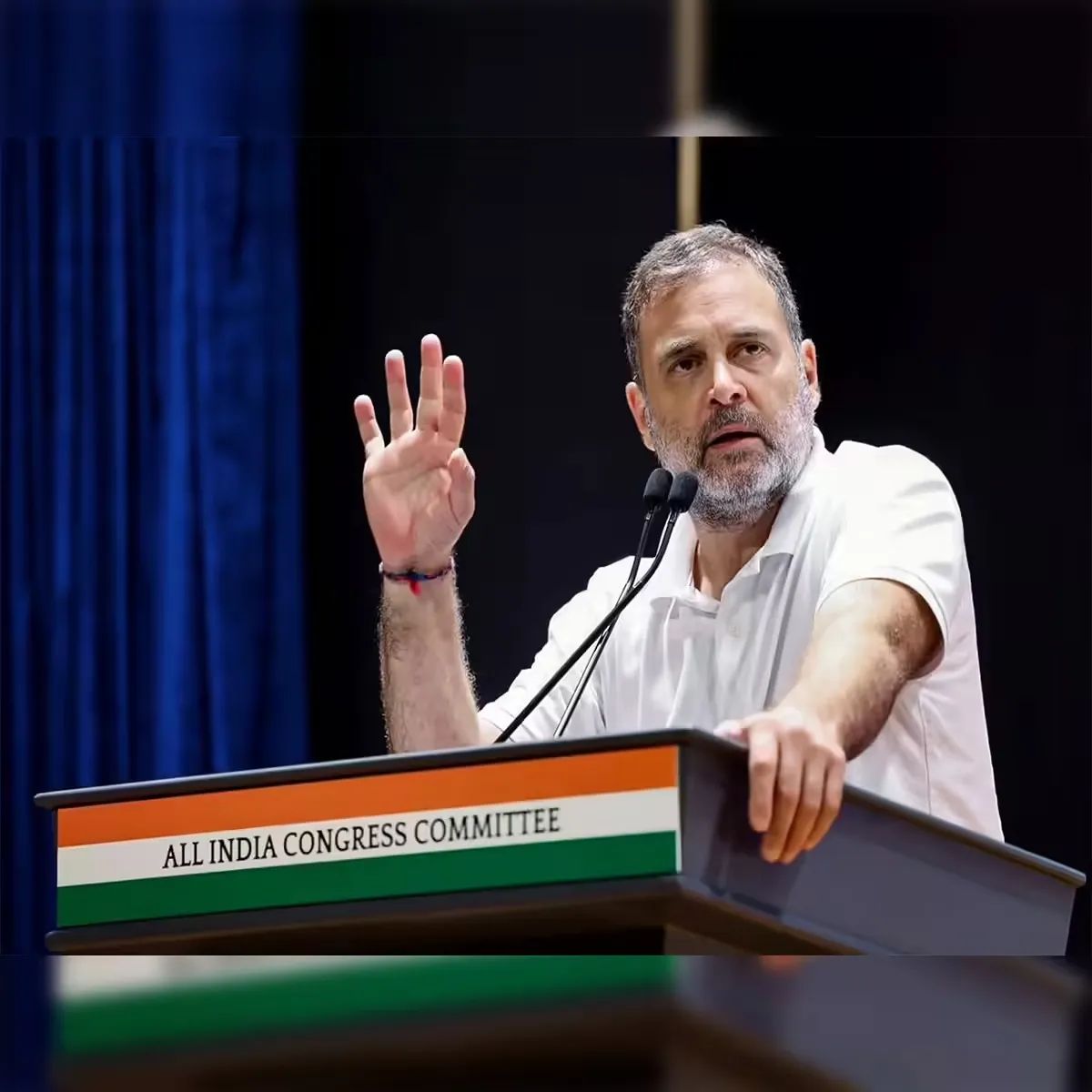 Youthprotest rahul gandhi targets exam crisis