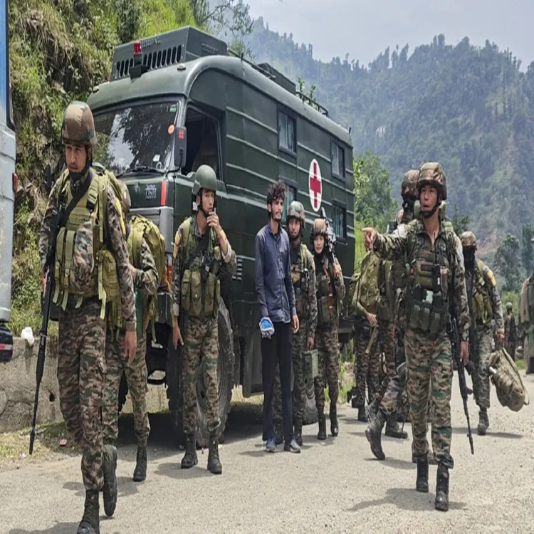 Security counter intelligence kashmir raids