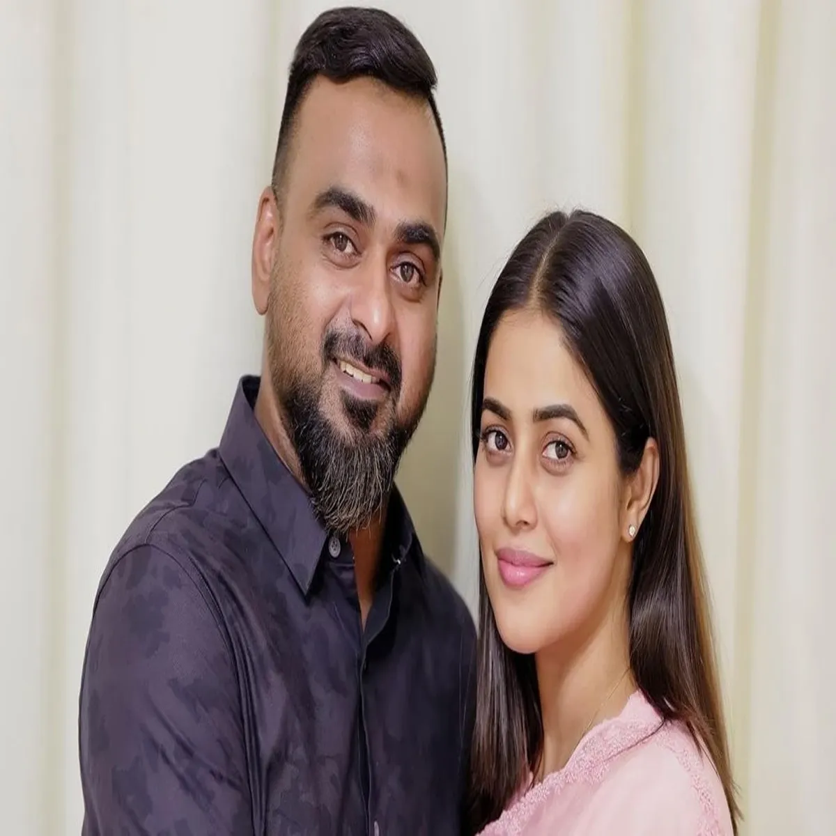 Anniversary shamna kasim shares emotional message