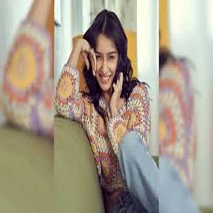 Shraddha kapoor workmode social update