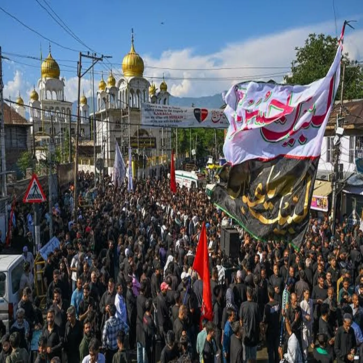 Muharramprocession srinagar approves traditional eighth muharram