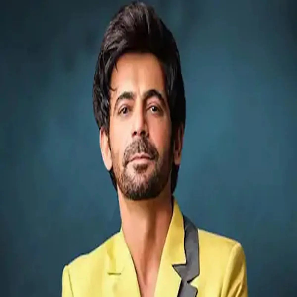 Celebritylifestyle sunil grover shares peaceful riverside