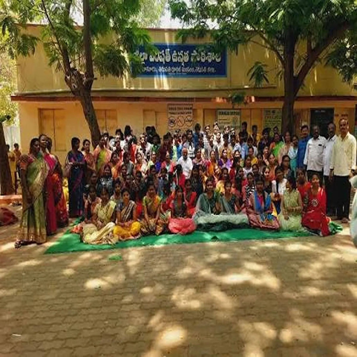 Admissions tirupati government schools witness strong