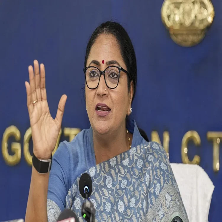 Water crisis delhi cm remark row
