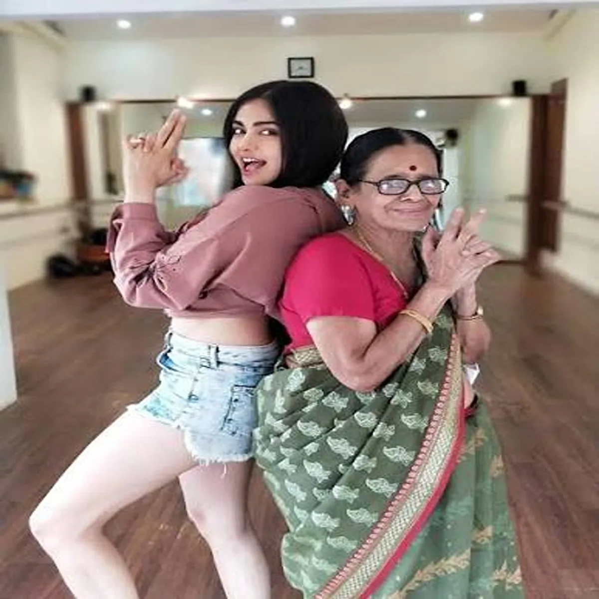 Adah sharma emotional tribute marks grandmother