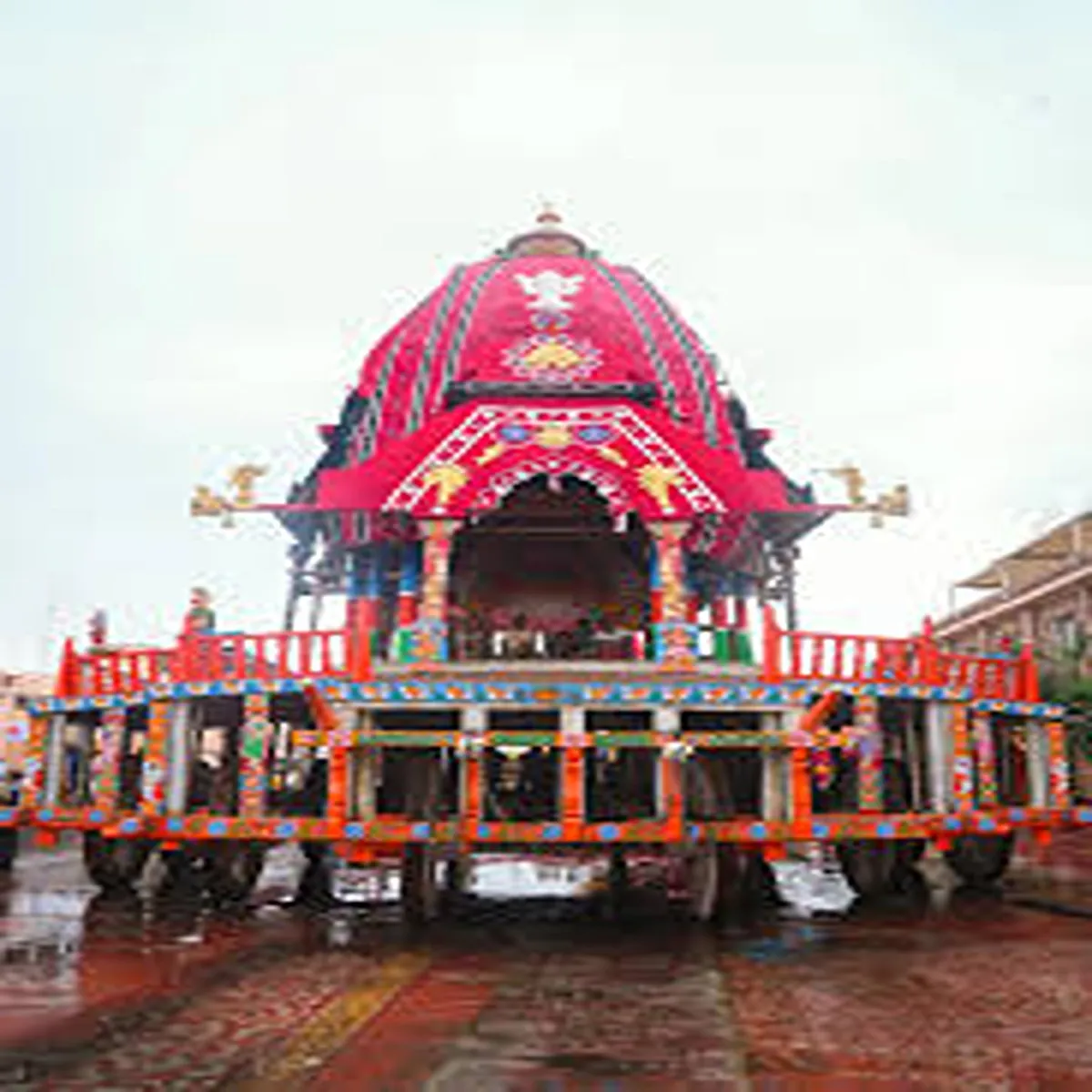 Rathyatra ahmedabad celebrates 149th jagannath chariot