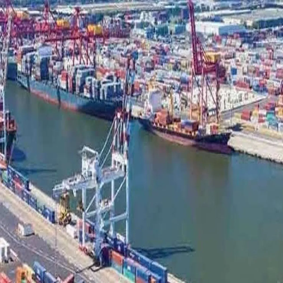 Infrastructure andhra pradesh defends ppp model