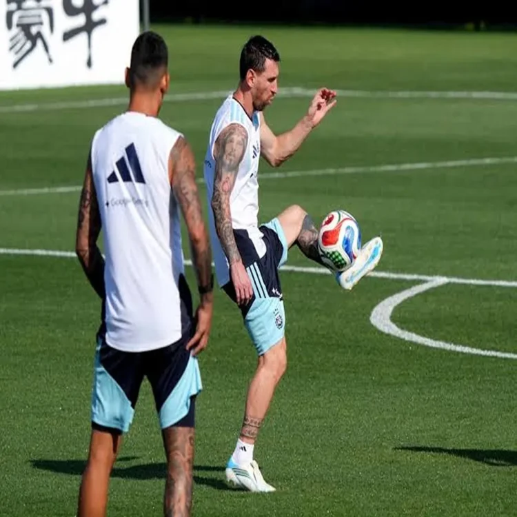 Argentina messi training cabo verde clash
