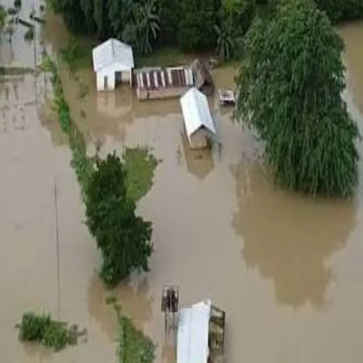 Floods army intensifies rescue operations upper