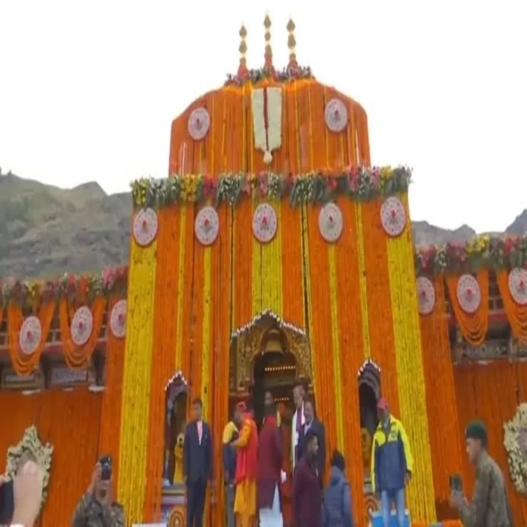 Badrinath temple theft arrest investigation