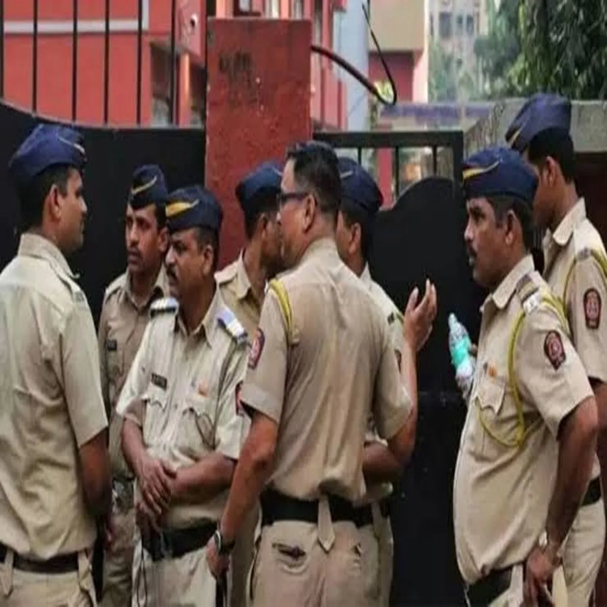 Robbery bengaluru police recover stolen gold