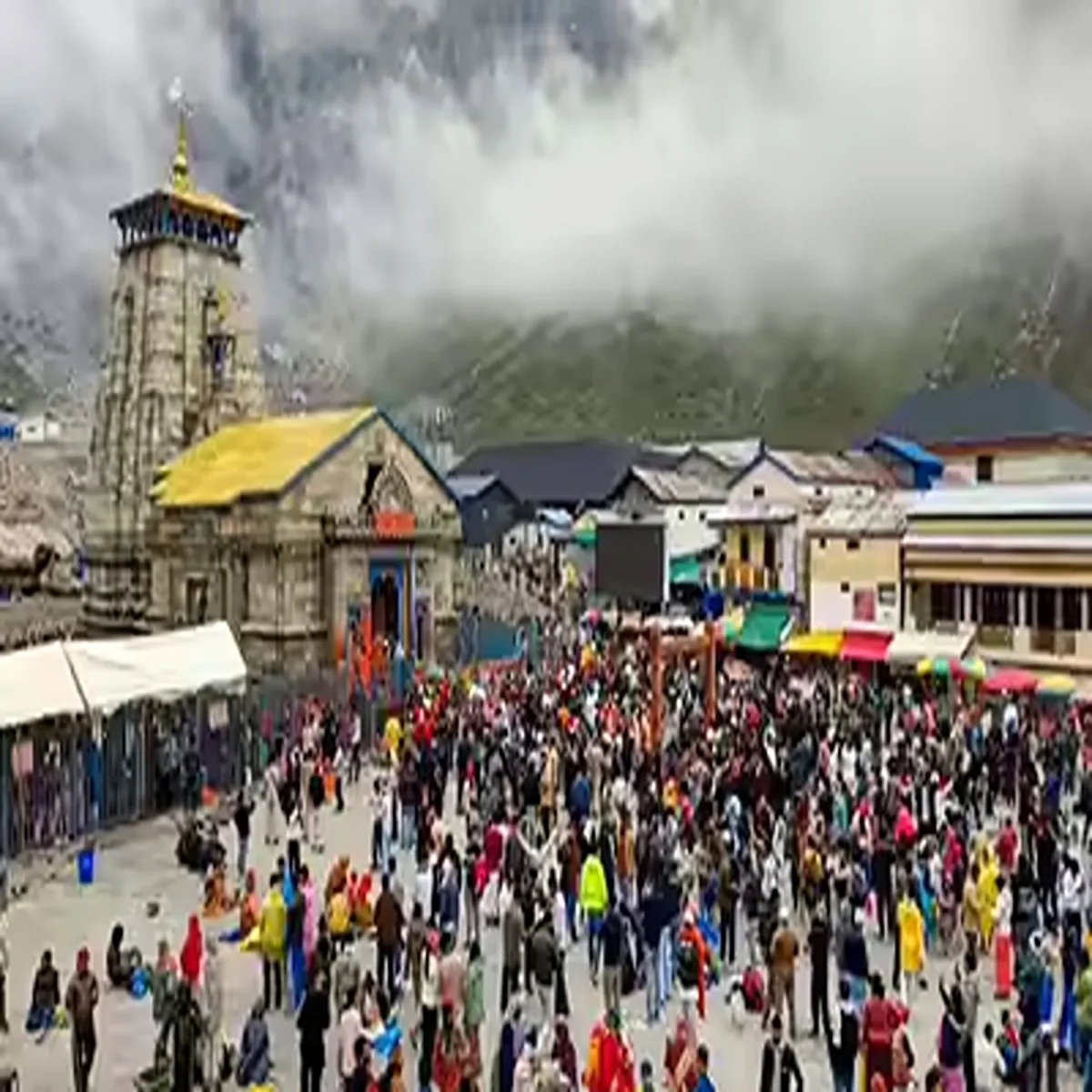 Chardhamyatra pilgrimage halted two days heavy
