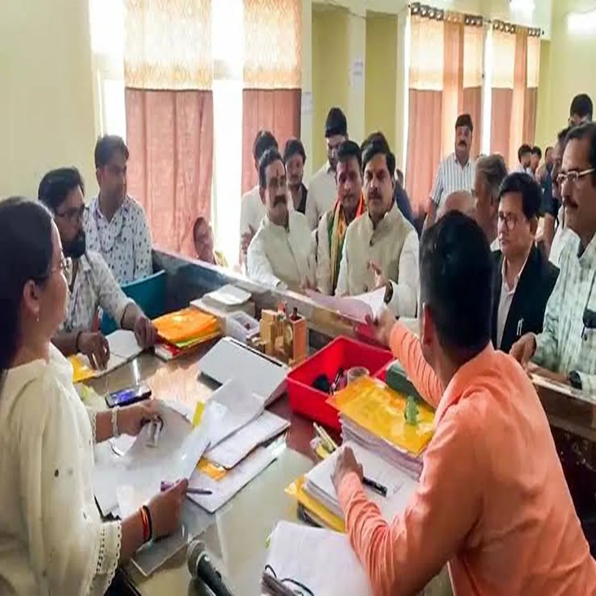 Datia bypoll congress bjp trade charges
