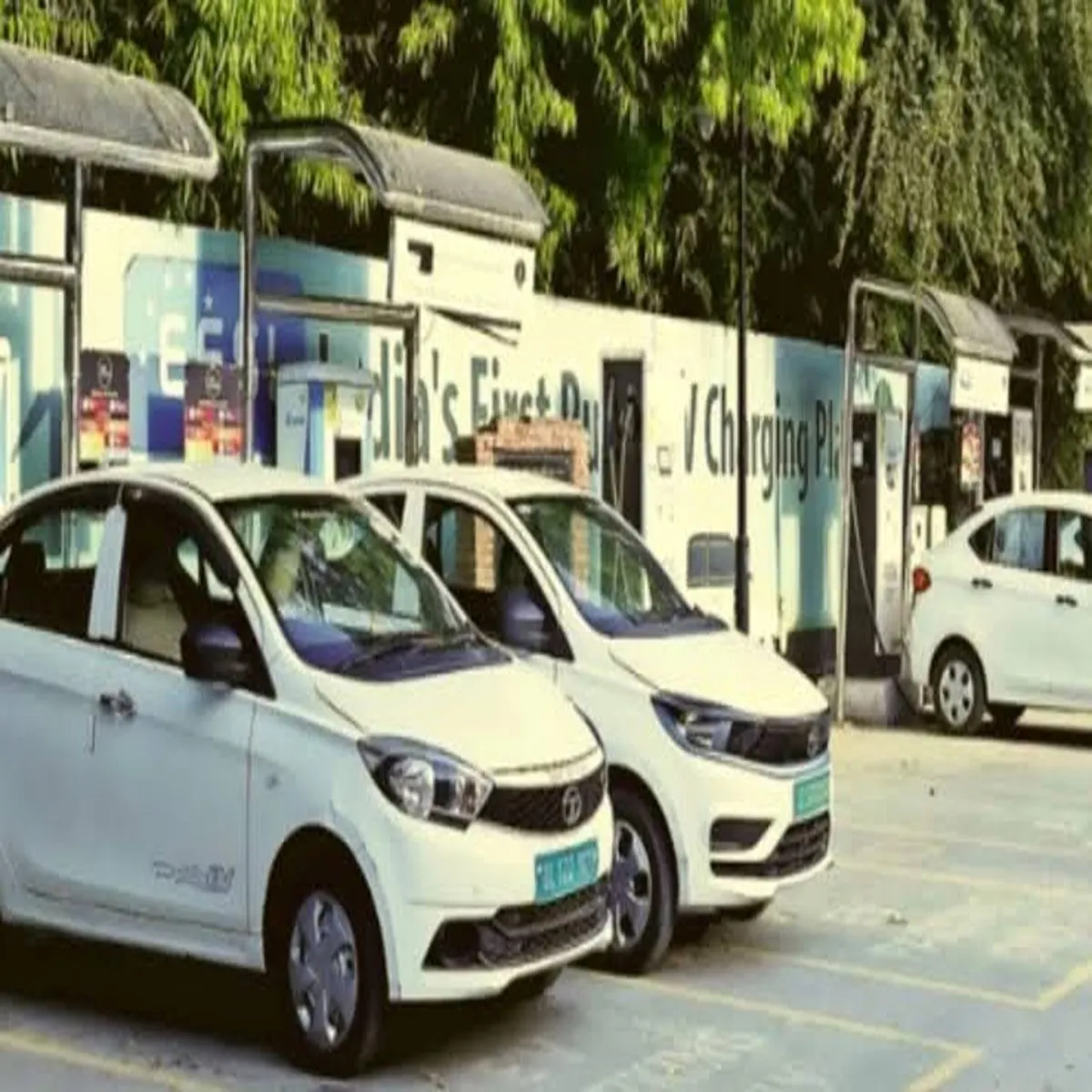 Electric vehicles delhi introduces policy 2026