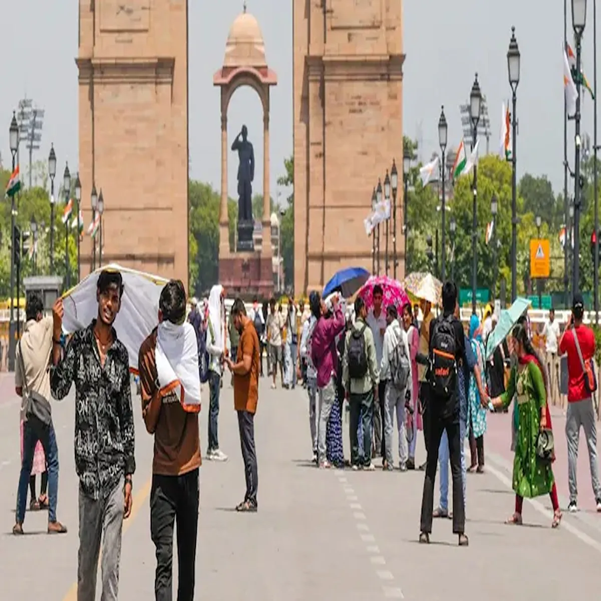 Heat index delhi faces dangerous humidity