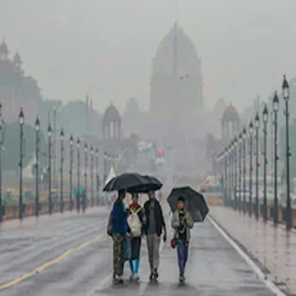 Weather delhi records above normal heat