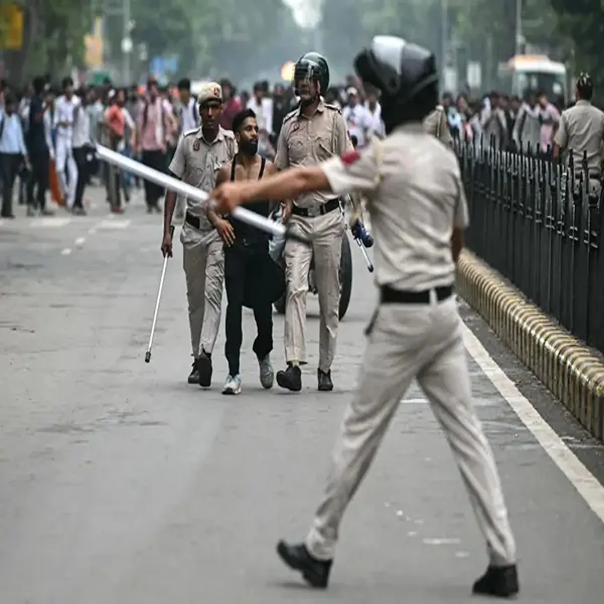 Factcheck delhi police rejects viral claims