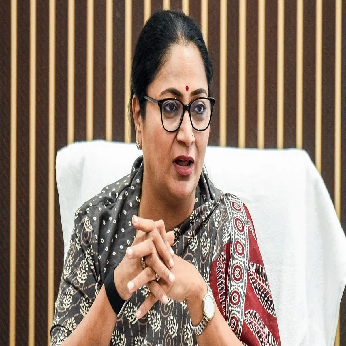 Delhi rain chief minister reviews drainage