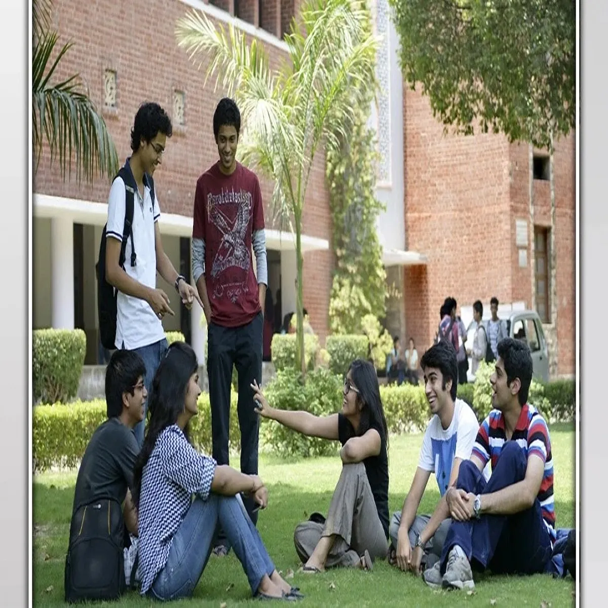 Delhi university freshers receive warm welcome