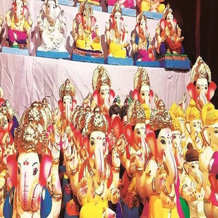 Ganesh festival pop idol immersion