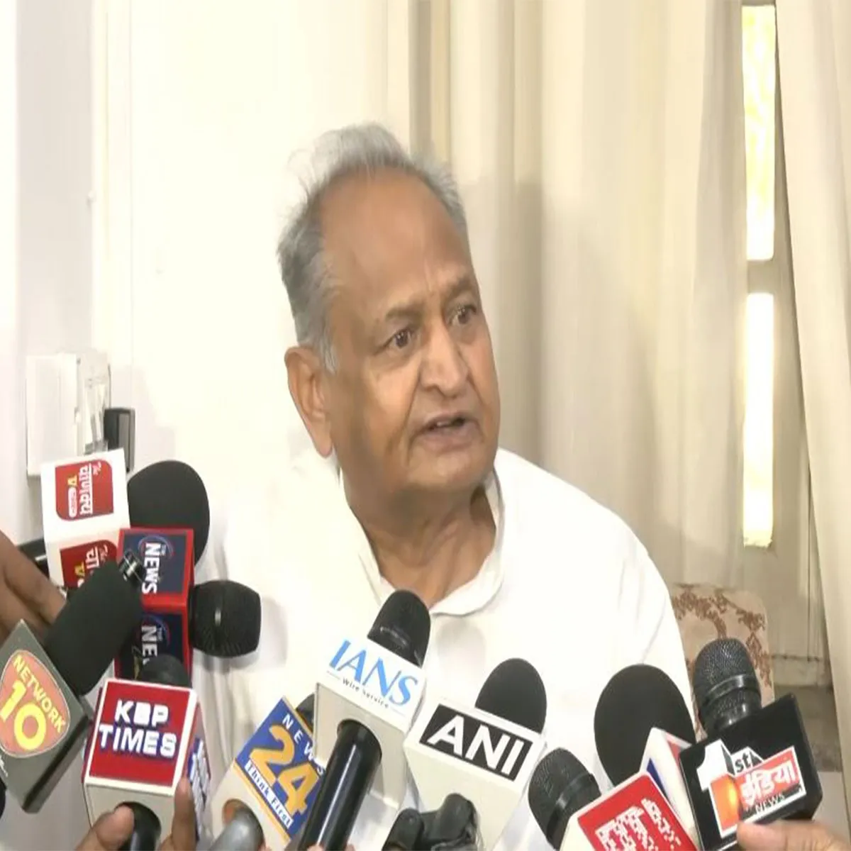Recruitmentexams gehlot questions rajasthan government stand