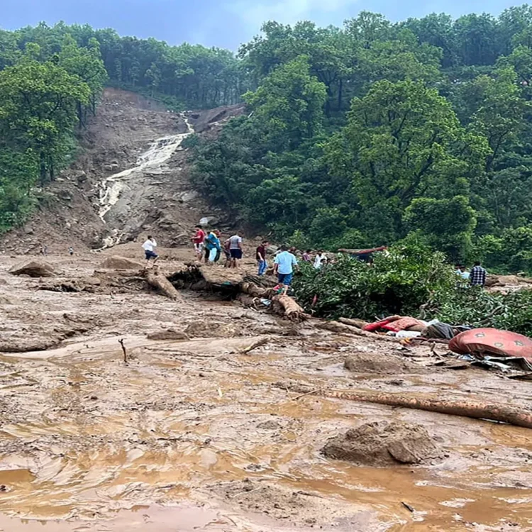 Himachal rainfall landslides damage