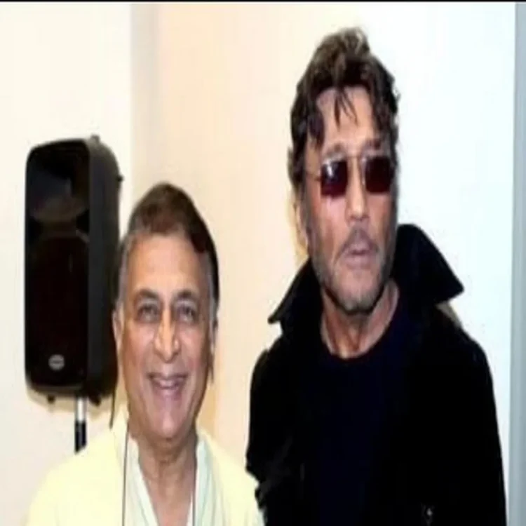 Jackie shroff wishes sunil gavaskar on birthday