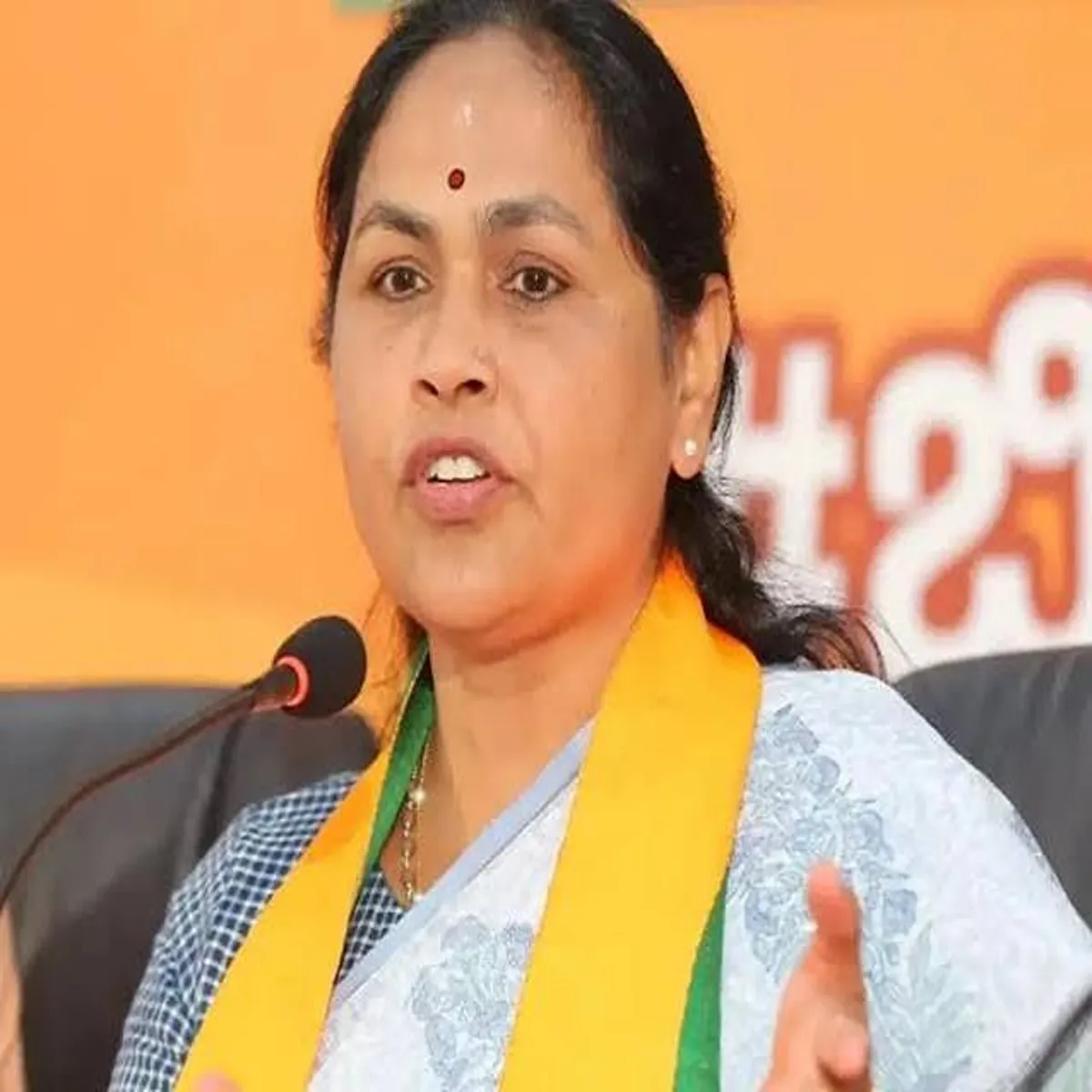 Karnataka prc shobha karandlaje seeks amit