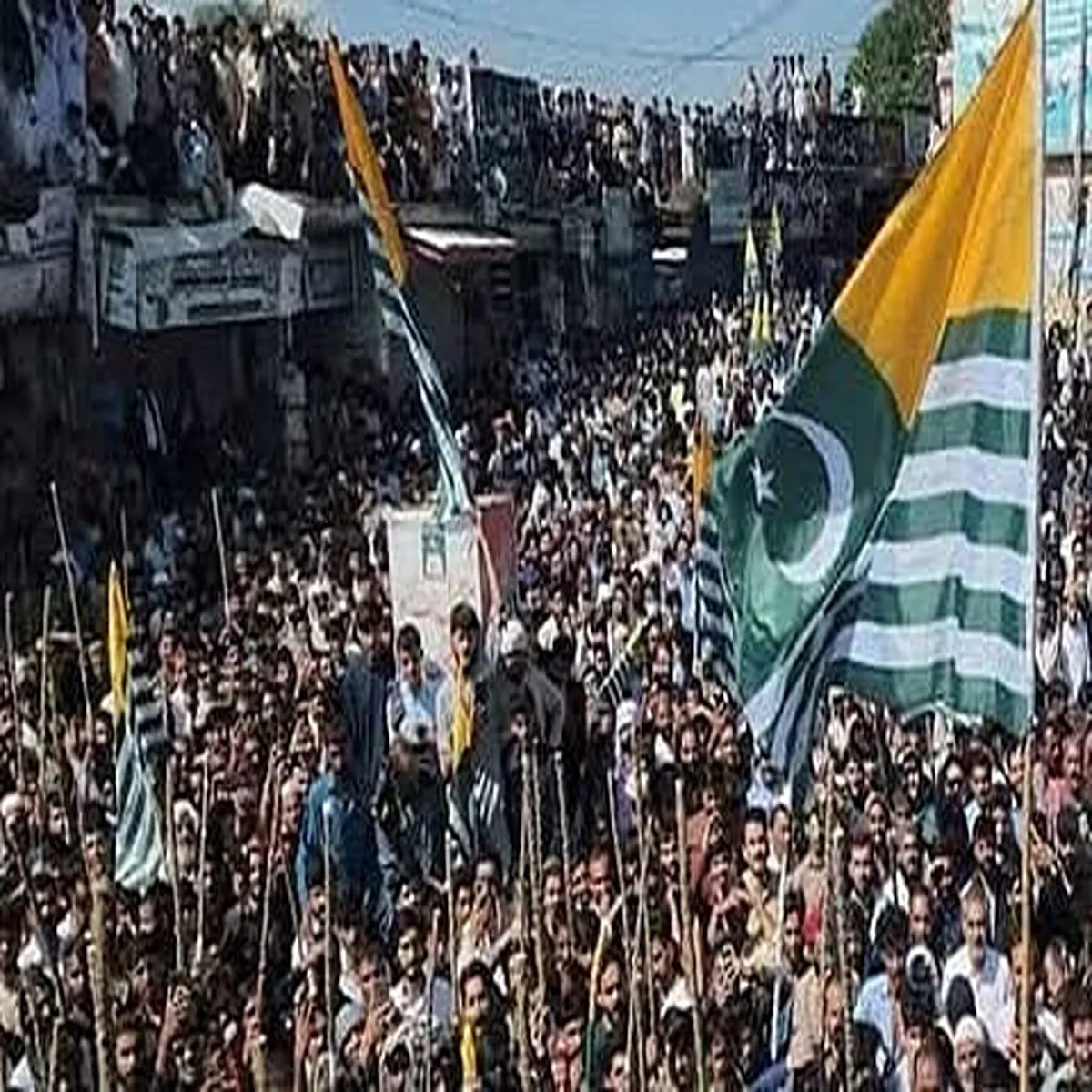 Kashmir protesters report fatal shooting during