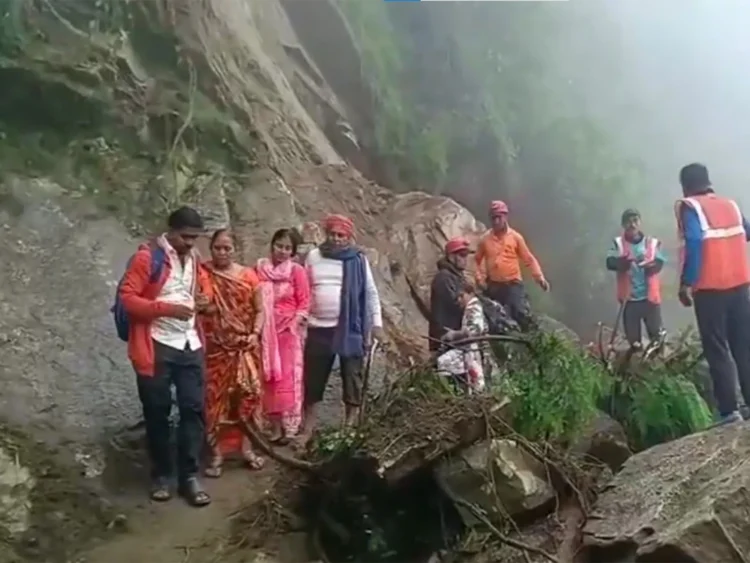 Kedarnath trek route landslide closure