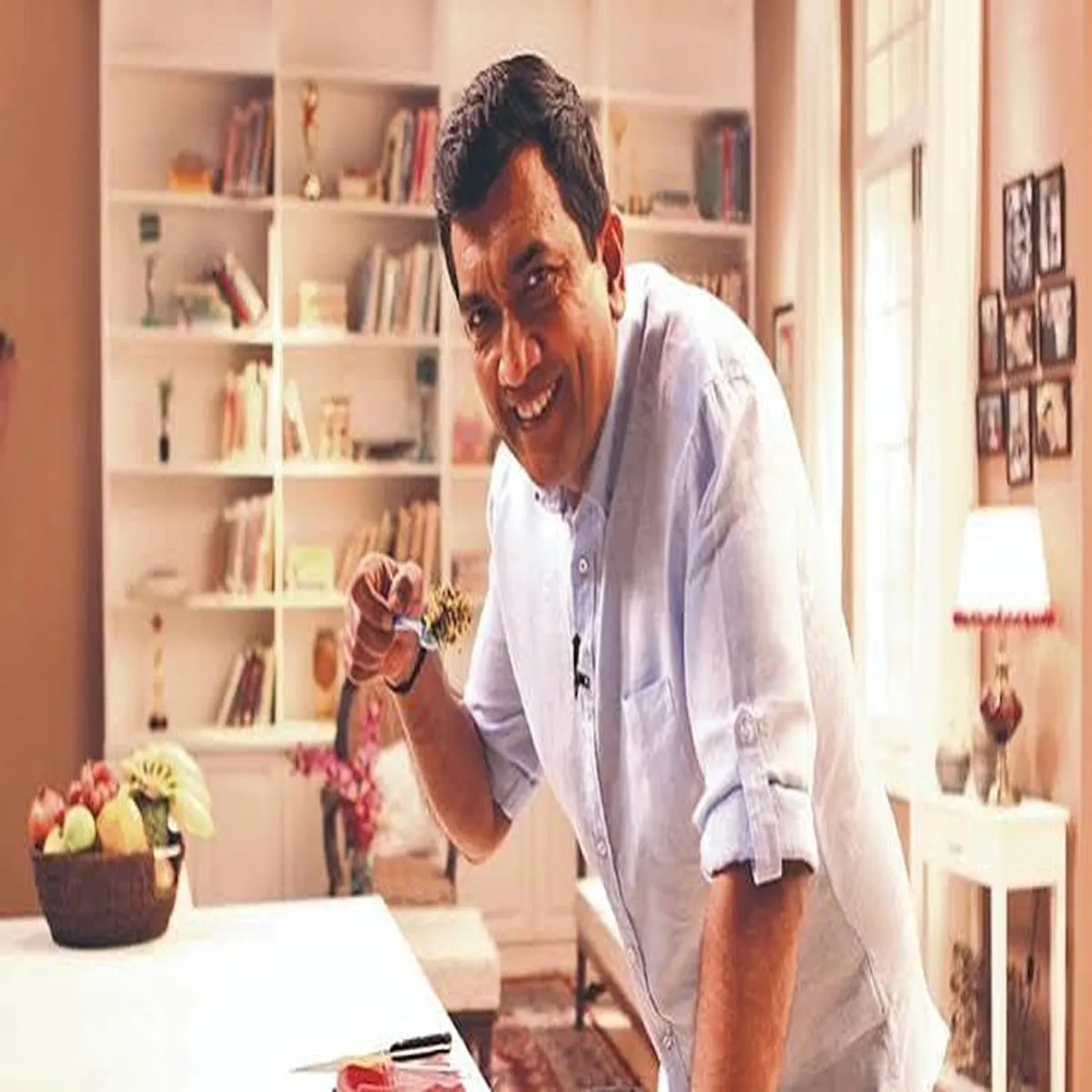 Masterchef australia sanjeev kapoor praises casper