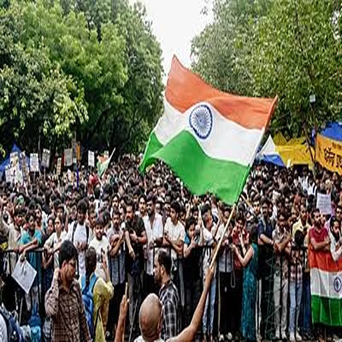Neet government protest group continue talks